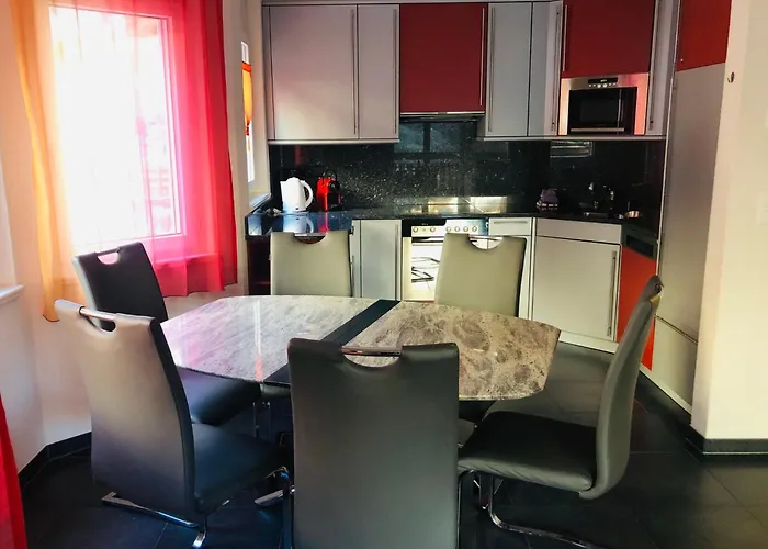 Appartamento Edelweiss D By Interhome